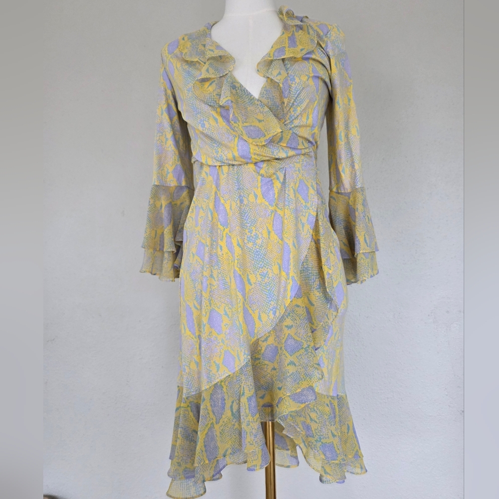 NWT Y2k  DVF Silk Ruffle Wrap Dress Pastel Snake Print Office Siren Size S - Picture 4 of 11